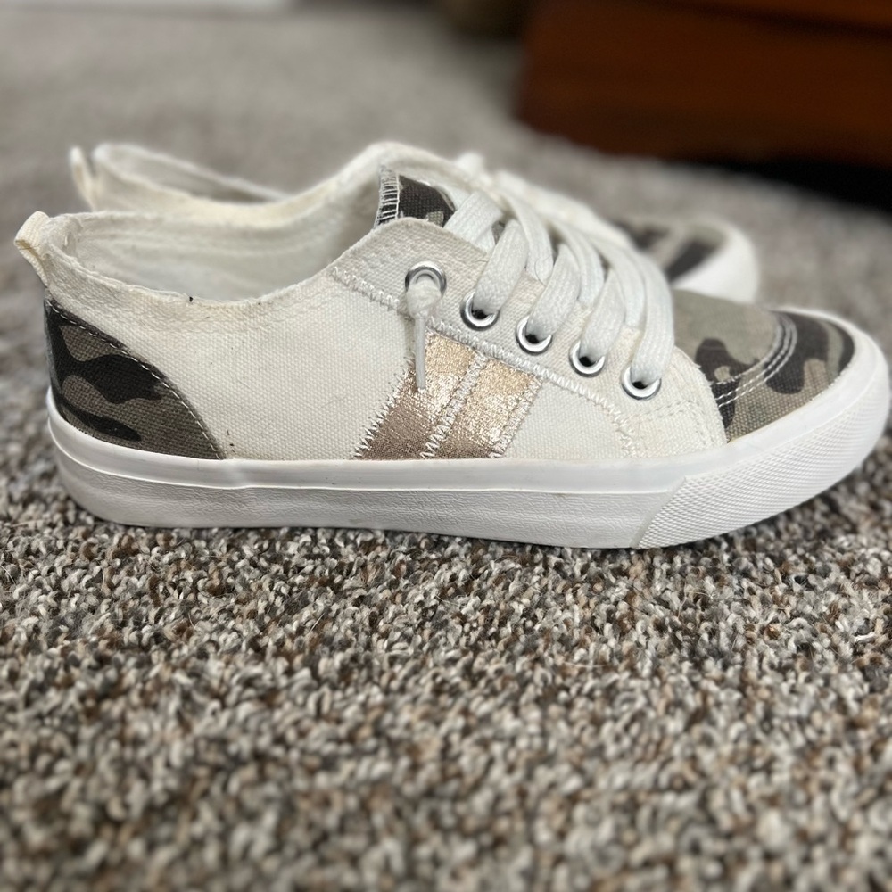 Jellypop Camouflage and White Sneakers